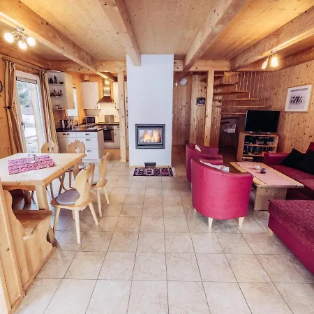 Woody 10 Chalet *